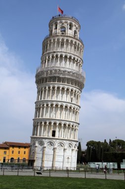 Pisa Kulesi