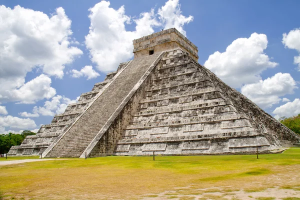 Chichen Itza — Photo