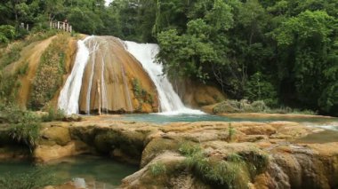 Agua azul şelale