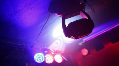 hareketli reflektör