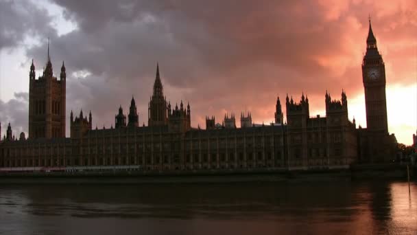 Big ben en westminster paleis — Stockvideo