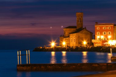 Piran, gece
