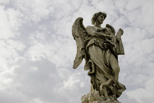 Marble statue of angel — Stock Photo, Image