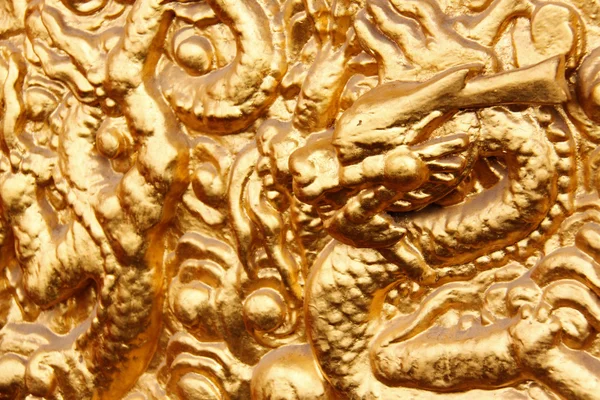 Dragão dourado — Fotografia de Stock