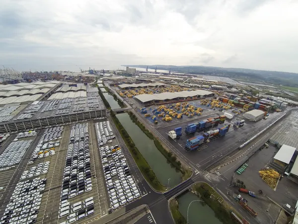 Parked cars from above — Stock Photo, Image