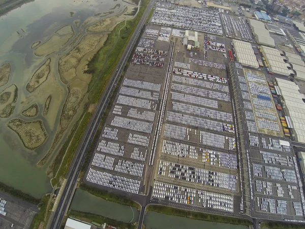 Parked cars from above — Stockfoto