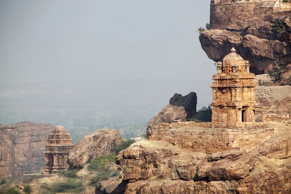 Rock templesat Badami — Stockfoto