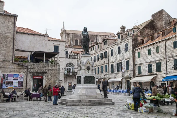 View on square in Dubrovnik — Stock Photo, Image