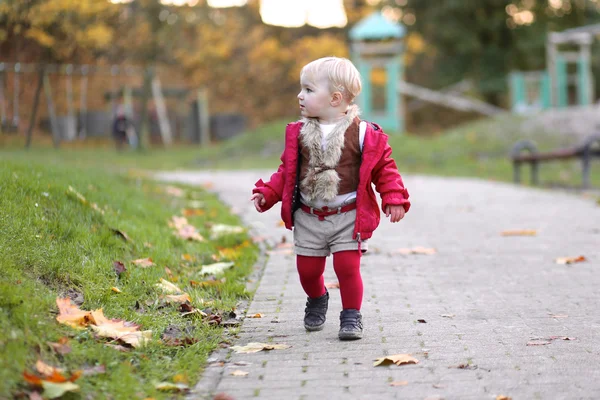 Girl walking in the playground — Stock Photo, Image