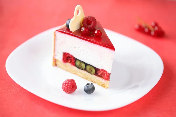 Piece of Summer Berries Cake with Coconut Mousse — Stock Photo, Image