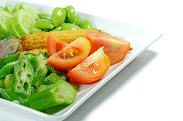 Salaterka miesza się kolorowe stylu azjatyckim. — Zdjęcie stockowe