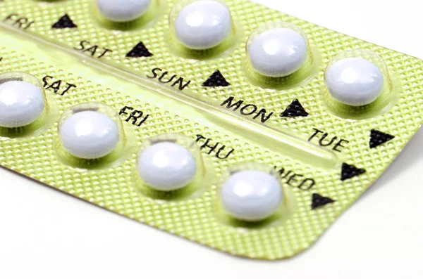 Pillola contraccettiva con istruzioni in inglese . — Foto Stock