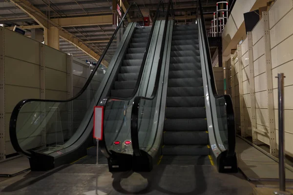 Escalator Supermarket First Floor Modern Convenience Technology Architecture Urban Buildings — Fotografia de Stock