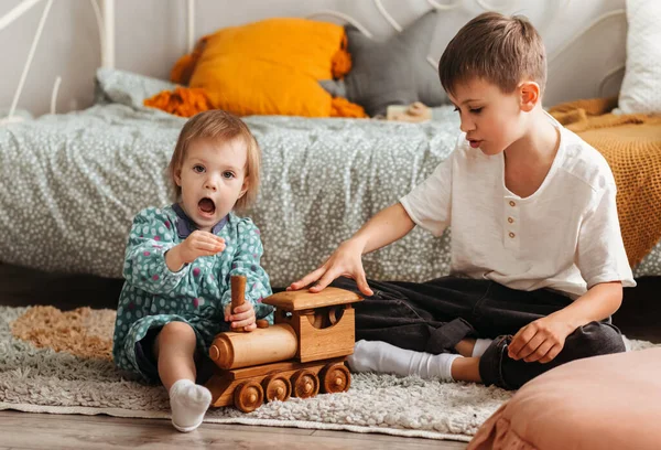 Cute Teen Boy His Little Sister Siting Fluffy Rug Floor — Stock Photo, Image