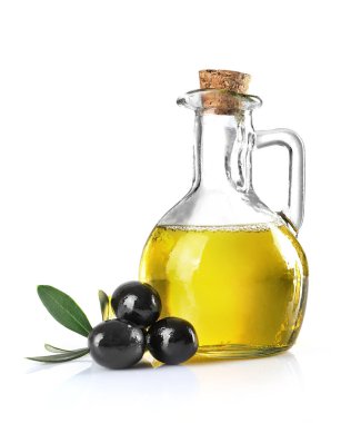 Zeytin dalı ve zeytin yağı şişesi beyaza izole edilmiş..