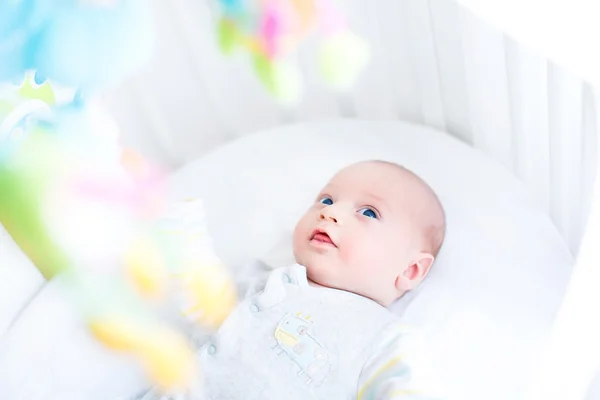 Söt newborn baby — Stockfoto