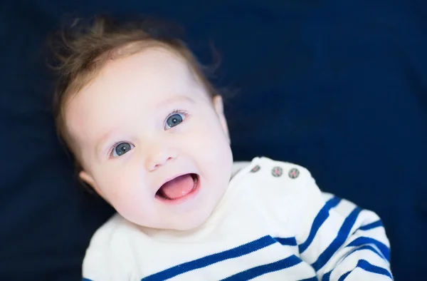 Bebek bir donanma gömlek — Stok fotoğraf
