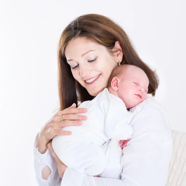 Mother and her newborn baby — Stock Photo, Image