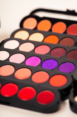 kozmetik. renkli göz gölgeler paleti. Makyaj arka plan