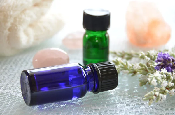 Esenciální oleje pro aromaterapii — Stock fotografie