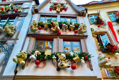 Strazburg şehrinde Noel boyunca güzel dekorasyonlar