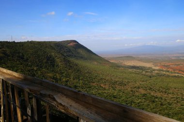 Kenya 'daki Rift Vadisi' ndeki Longonot yanardağının manzarası