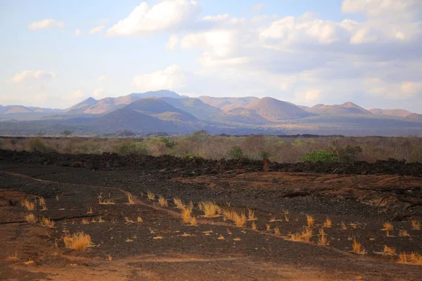 肯尼亚Tsavo West国家公园的Shetani Lava油田 — 图库照片