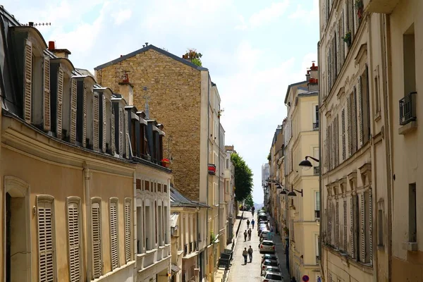 パリの芸術的なモンマルトル地区 — ストック写真