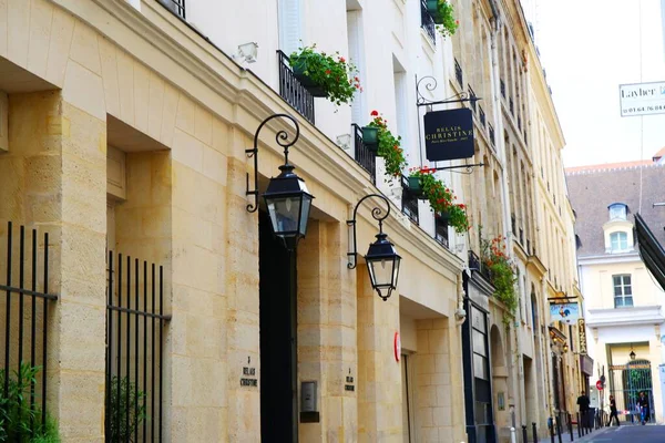 Милі Ліхтарі Вулиці Парижі — стокове фото