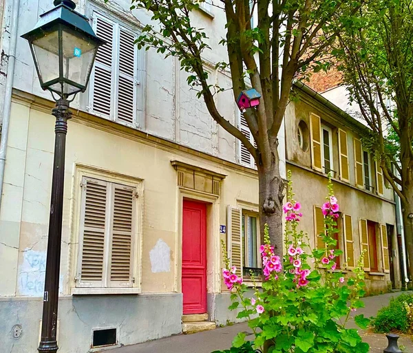 Bonita Casa Com Flores Paris — Fotografia de Stock
