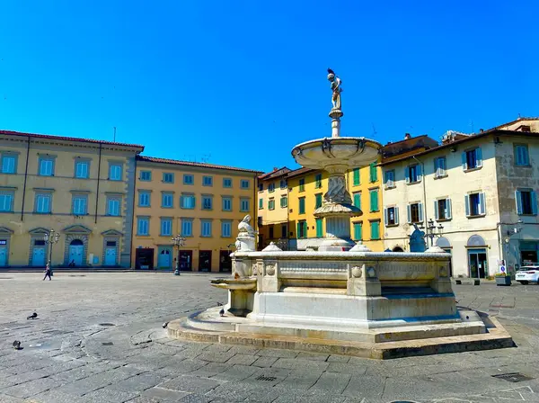 Piazza Centrale Nel Comune Prato Italia — Foto Stock