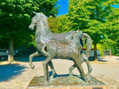 Siena 'da bir at heykeli