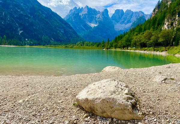이탈리아 알프스산맥의 푸르스름 — 스톡 사진