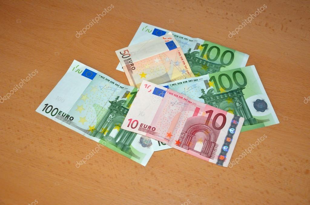 420 евро в рублях. движение продажи. 500$ сколько в рублях. доллар по 500 рублей. 1 евро в рублях.