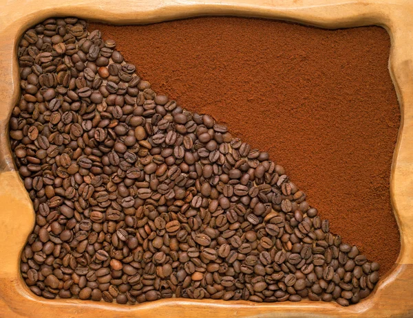 Ground coffee and coffee beans — Stock Photo, Image