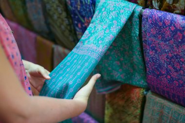 hazır giyim mağaza