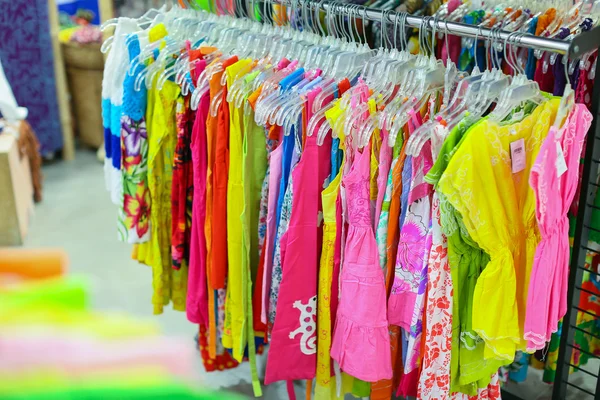 Een kledingstuk in de winkel — Stockfoto