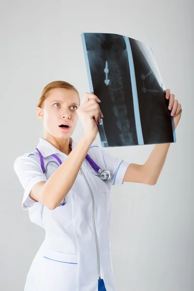 Healthcare and medical concept - female doctor with stethoscope — Stock Photo, Image