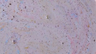 Yağda boya kabarcıkları. Makro soyutlama arkaplanı.