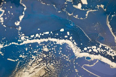 Alkol mürekkepli soyut resim, altın kaplama menekşe mavisi..