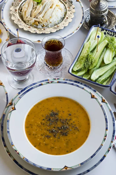Tradisjonell Tyrkisk Ramadan Middag Iftar Bord Med Stort Menu Konseptuelt – stockfoto