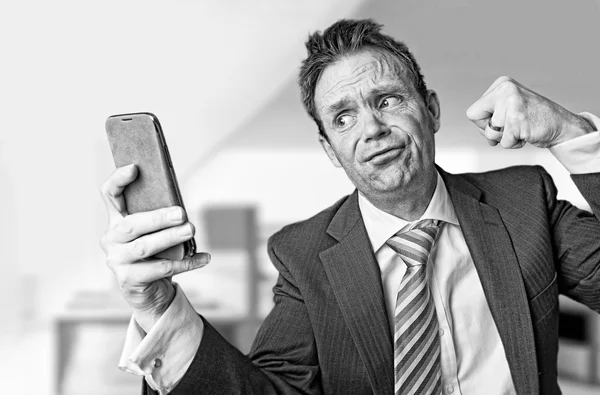 Un hombre de negocios frustrado . — Foto de Stock