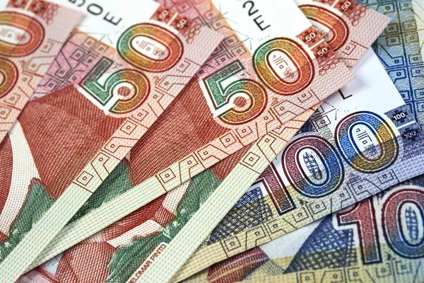 cuanto es 15 490 dolares en soles peruanos
