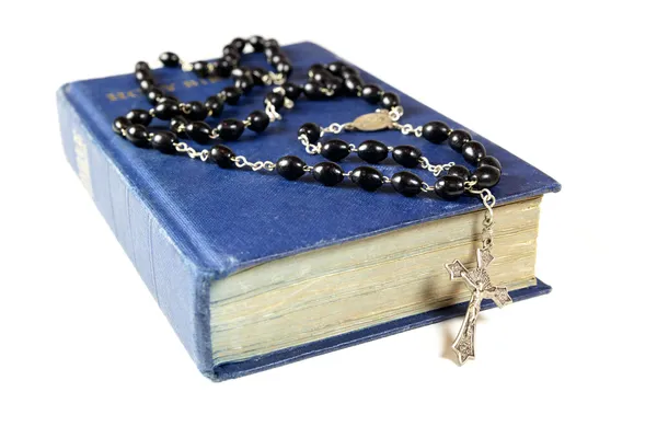 Rosary beads and Bible — Stock Photo, Image