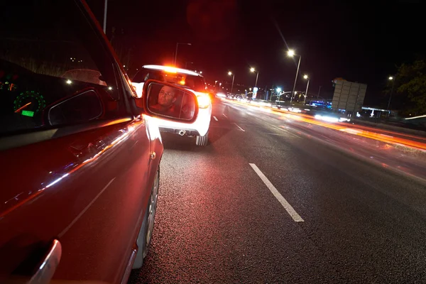 Muž řídí auto — Stock fotografie