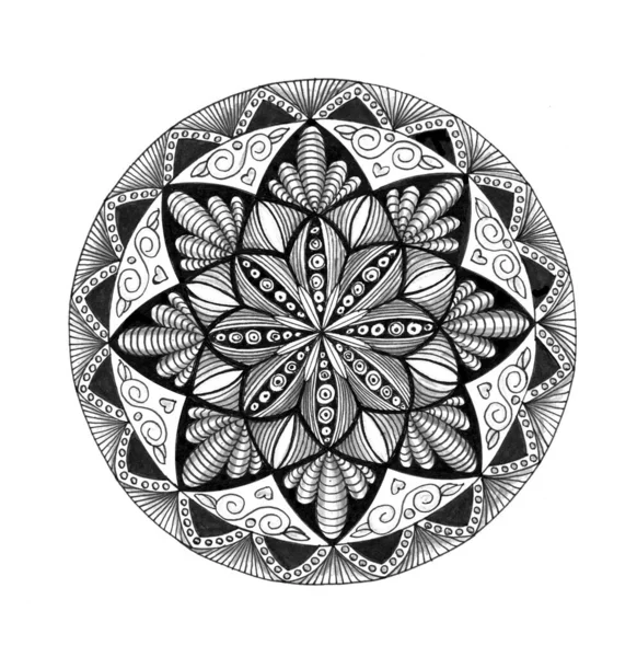Ročník Ilustrace Bílém Pozadí Mandala Kreslí Inkoustem Černobílé Barvy — Stock fotografie