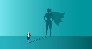 Süper kahramanın gölgesinde kalmış bir iş kadını. Güç kavramı, liderlik ve özgüven. İş kadını güçlü motivasyonu olan bir süper kahraman. Liderlik kariyeri. Yenilmez kişinin simgesi. Vektör.