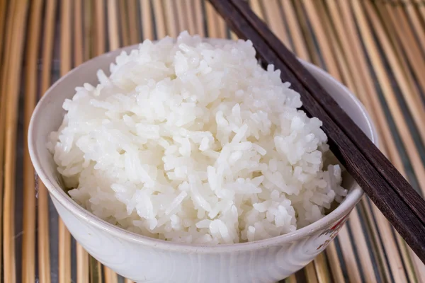 Vitt ångat ris — Stockfoto