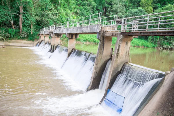 River locks In Thailand — Stock Photo, Image