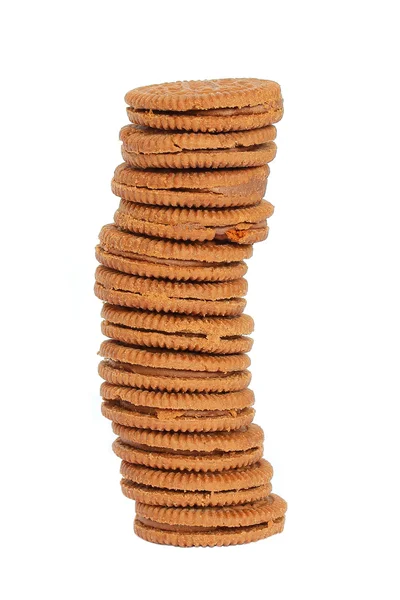 Biscoitos de creme de chocolate isolados em branco — Fotografia de Stock